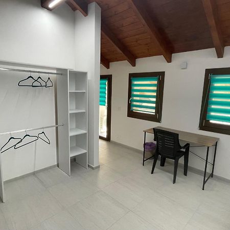 Court Inn Galliate Экстерьер фото
